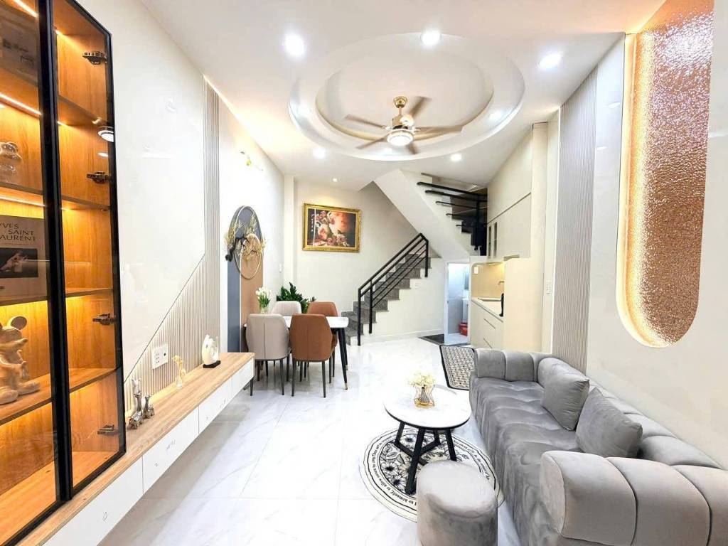 Bán nhà Nguyễn Bỉnh Khiêm, Gò Vấp, diện tích 30m2, trệt 2 lầu, giá chỉ 5,25 tỷ